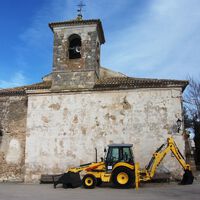 En España siempre hay un "pueblo pequeño que ofrece casa gratis y trabajo". Y siempre tiene letra pequeña