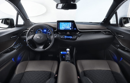 Toyota Sonido Coche 03