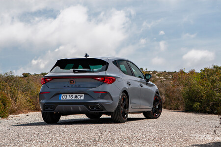 Cupra Leon eTSI 150 CV