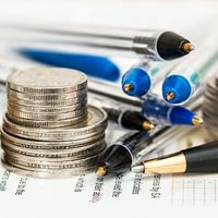 Así manipulan los fondos de inversión y SICAVs sus informes periódicos 