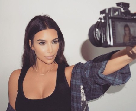 Kim Kardahisan publica una nueva (y adorable) imagen de su hijo