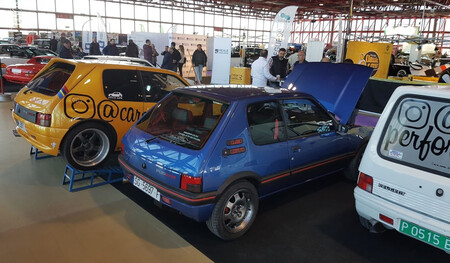 Varios Peugeot 205 en el Classic Madrid 2023