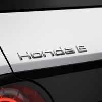 Honda e: el nombre definitivo del futuro coche eléctrico urbano de la marca japonesa