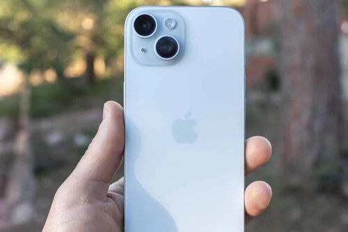 iPhone 15