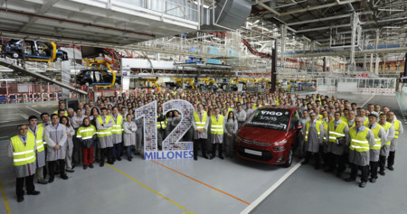 Doce millones de vehículos ya han salido de la factoría PSA Peugeot Citroën en Vigo