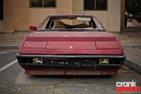 Dolorpasión™: Ferrari Mondial abandonado en Dubai