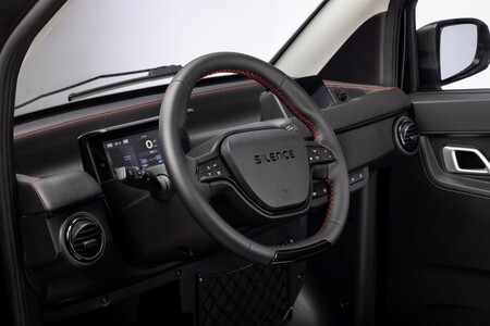 Silence S04 Detail 02