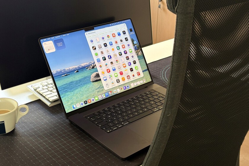 Un MacBook Pro nuevo a estrenar y con 2 TB de almacenamiento: el outlet de MediaMarkt tiene a muy buen precio este portátil de Apple