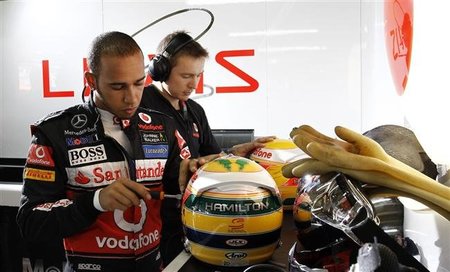 Lewis Hamilton espera renovar con McLaren más allá de 2012