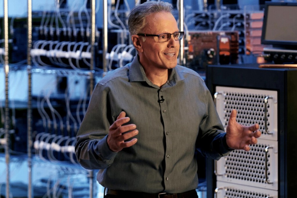 No pienso irme. Johny Srouji apuntaba a ser la enésima salida de Apple, pero ha borrado los rumores de un plumazo 