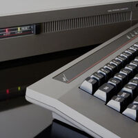 Más de 2000 computadoras permanecieron guardadas en un granero por 23 años: ahora las venden en eBay