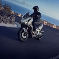 Honda ADV350: el hermano pequeño del X-ADV llega con capacidades off-road, mecánica de Forza 350 y mucho equipamiento