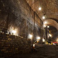 Un millonario pasó 34 años excavando túneles bajo Liverpool sin explicar por qué. Dos siglos después, la respuesta lo convierte en un genio