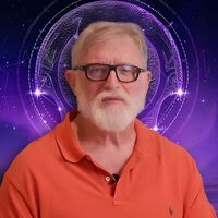 Gabe Newell ha admitido que la gente lo insulta y le llama paquete cuando juega, pero el jefe de Valve defiende a sus jugadores