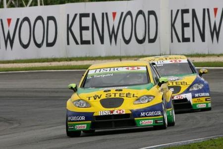 Gabriele Tarquini vence en la segunda carrera de Curitiba