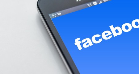 Facebook prueba una nueva función que nos permite conocer gente con la compartimos intereses