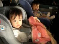 Medidas de seguridad básicas para viajar en coche con niños