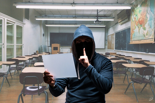 Estafa Ia Universidad