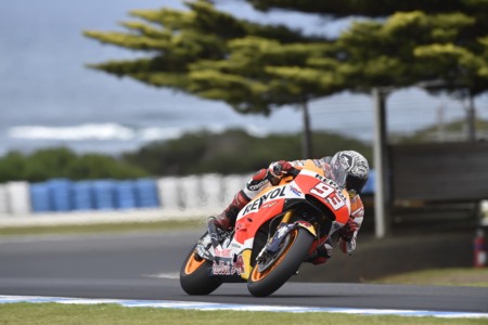 Marc Márquez, el más rápido en un tercer de test día plagado de caídas