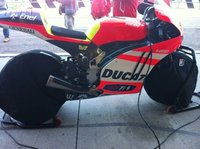 Primeras imágenes de la Ducati GP12 de 1000 de MotoGP