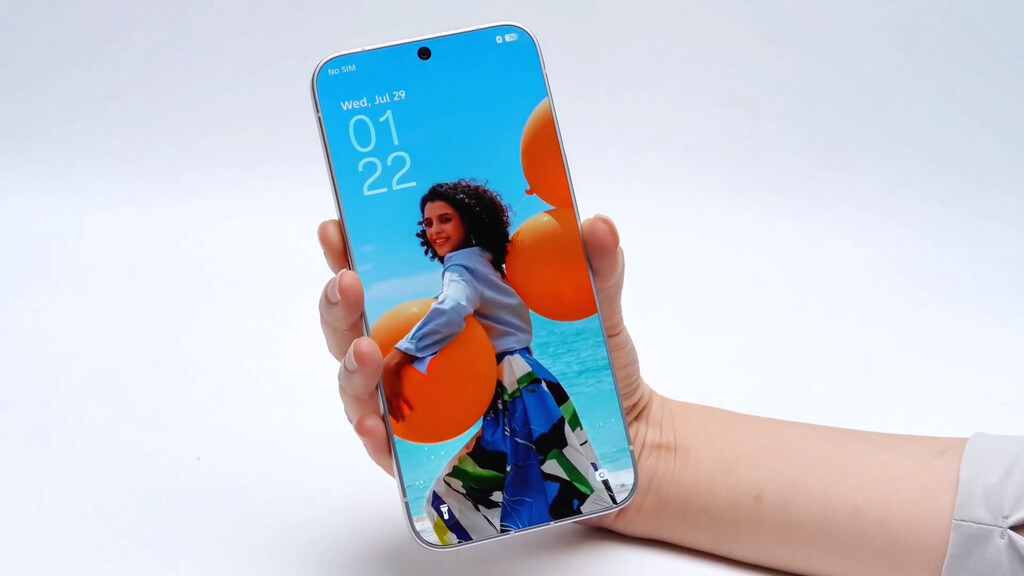Este concepto de móvil con 0 mm de biseles en pantalla nos ha volado la cabeza. Y es de Tecno