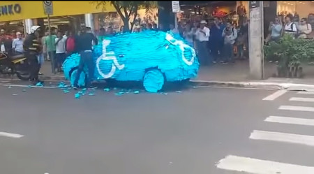 Video: Karma instantáneo, porque hay sanciones que van más allá de una multa y corralón