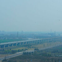 China tiene un puente tan bestia que podría unir Madrid y Valladolid en línea recta. Es el más largo del planeta