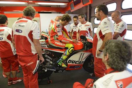 Ducati concluye sus dos días de pruebas en el circuito de Misano