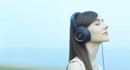 Panasonic renueva su gama de auriculares HiFi con dos interesantes modelos de diadema