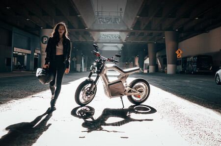 La moto eléctrica de Sondors llegará a finales de año con 11 CV, 130 km de autonomía y por menos de 5.000 euros