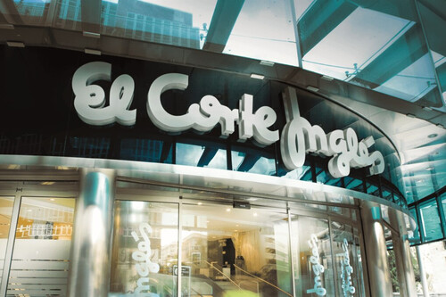 El Corte Inglés quiere librarse de su stock de rebajas y está liquidando decenas de sandalias Pikolinos, Camper y más a mitad de precio