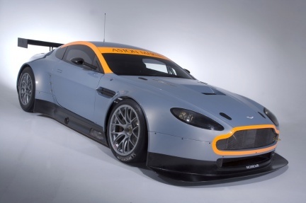 Aston Martin presenta su nuevo GT2