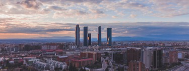 Madrid quiere librarse de los atascos con una autopista que ni siquiera está en Madrid: el gran plan que conectará Ávila, Segovia, Toledo y Guadalajara