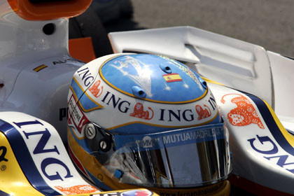 Honda y BMW Sauber esperan la decisión de Alonso
