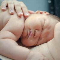 Pesadillas en el postparto: soñar que pierdes a tu bebé, que te lo quitan y otros sueños angustiosos  