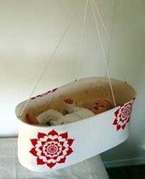 Moderna cuna colgante de diseño sueco