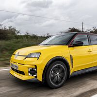 Mientras Europa duda con el eléctrico, Francia ya ha decidido: uno de cada tres coches matriculados en julio es eléctrico y las marcas chinas empujan fuerte
