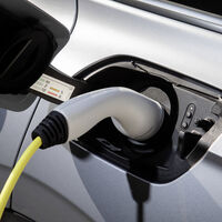 ¿Coches eléctricos que tardan lo mismo en repostar que uno de gasolina? Esta batería promete recargar más de 200 km en solo cinco minutos