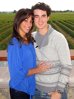 Kevin Jonas ya se nos ha casado