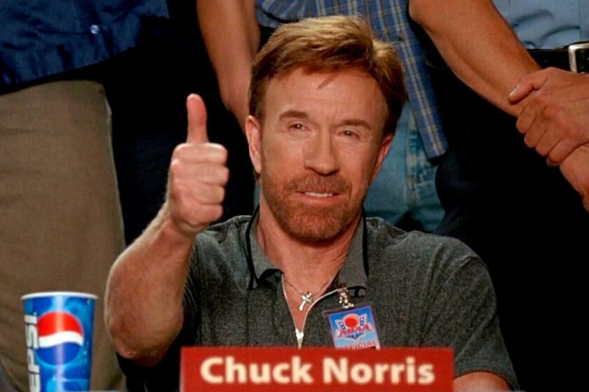 "Parece que me he convertido en un superhéroe". Así reaccionó Chuck Norris a los memes sobre su figura, y estos eran sus diez favoritos