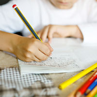 27 dictados cortos para que los niños practiquen y mejoren la ortografía