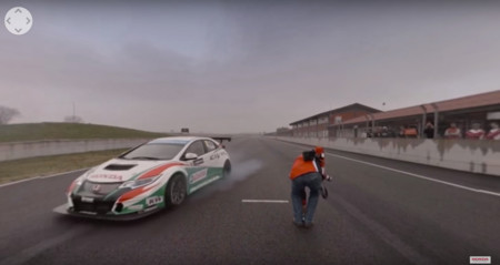 Este es el video de 360º del Honda Civic Type-R que querías ver hoy