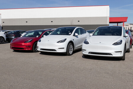 MODELY4