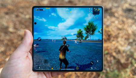 Honor Magic V6