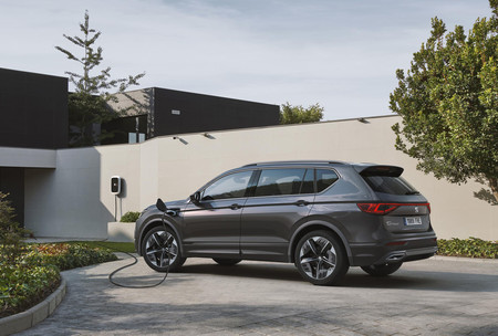 20 coches híbridos enchufables que se consideran Cero Emisiones como los eléctricos