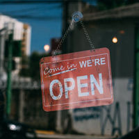 Los días clave para las ventas del comercio tradicional vs. electrónico