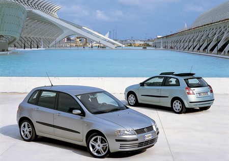 Recordando al Fiat Stilo, el coche que puso a temblar al Golf y al Peugeot 307