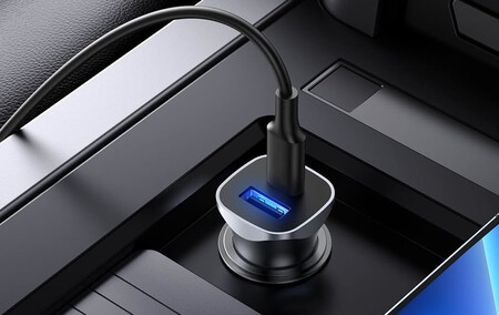 Cargador USB para el coche oferta Prime Day Otoño 2023