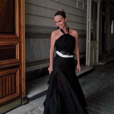 Las mujeres más elegantes están agotando este vestido blanco de bámbula de Mango que será tendencia todo el verano 2026