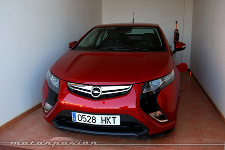 Opel Ampera